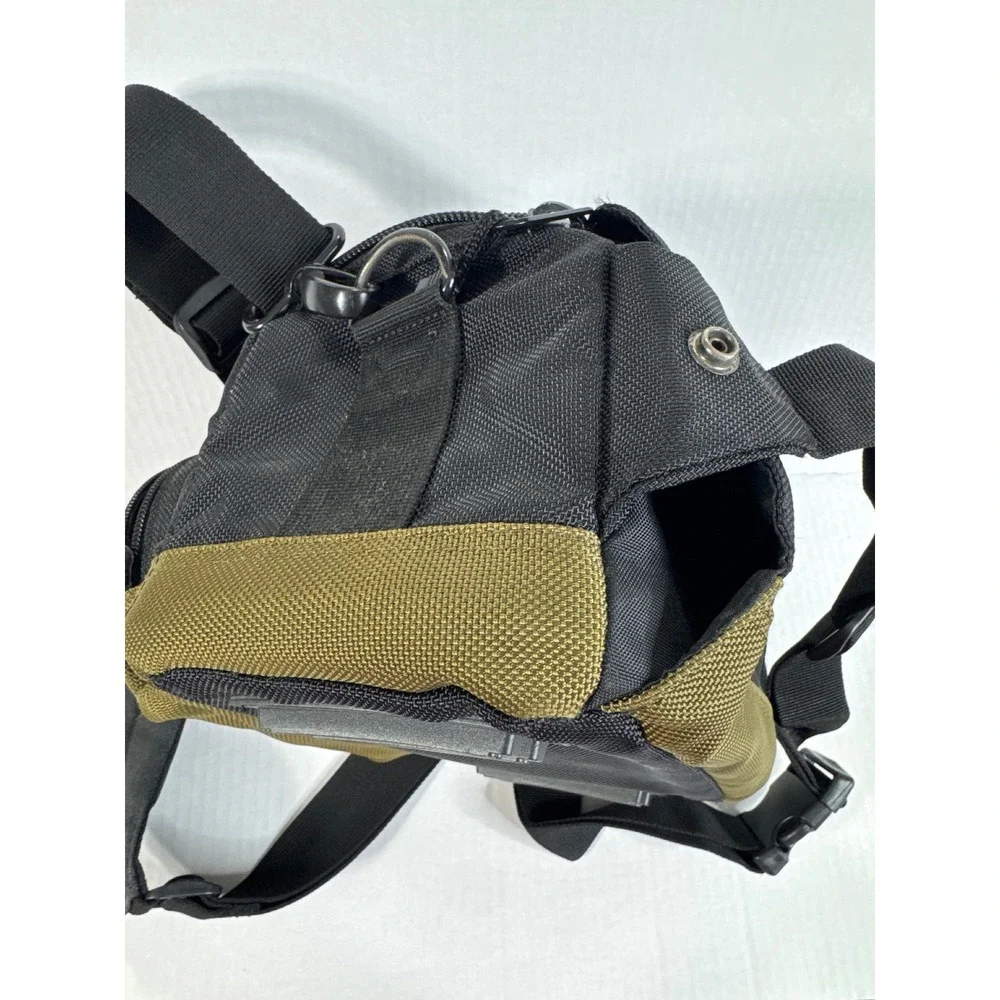 Canon Camera Bag Black Olive Green Nylon Shoulder Case with Padded Dividers